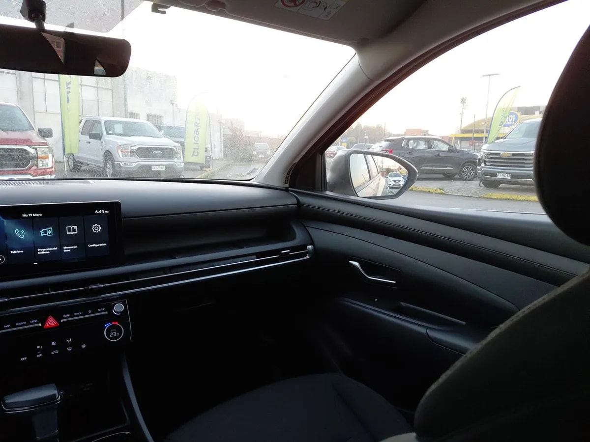 Hyundai Tucson 2.0 Nx4 Plus Fl Diesel 2wd At 5p año 2025