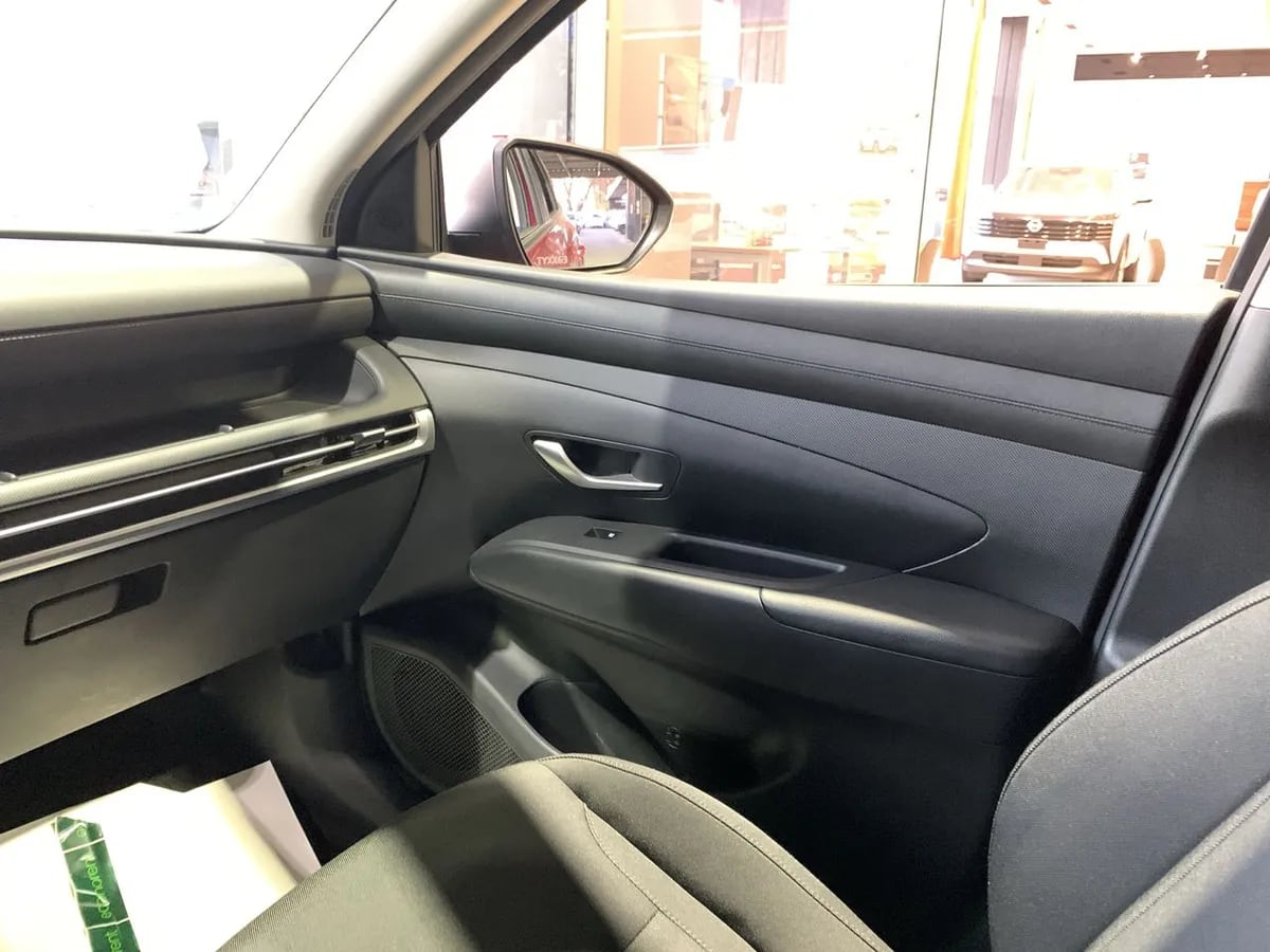 Hyundai Tucson 2.0 Nx4 Plus Fl Diesel 2wd At 5p año 2025