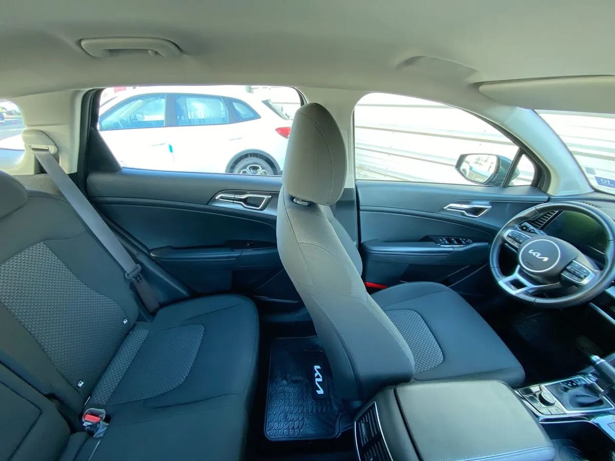 Kia Sportage 2.0 Ex Dies 2wd 8at 5p año 2025