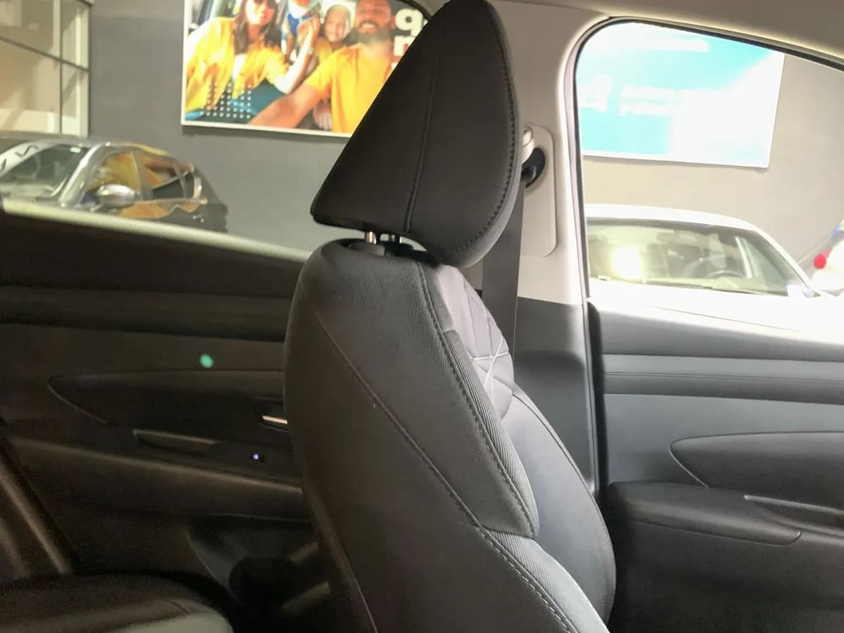 Hyundai Tucson 2.0 Nx4 Plus Fl Diesel 2wd At 5p año 2025