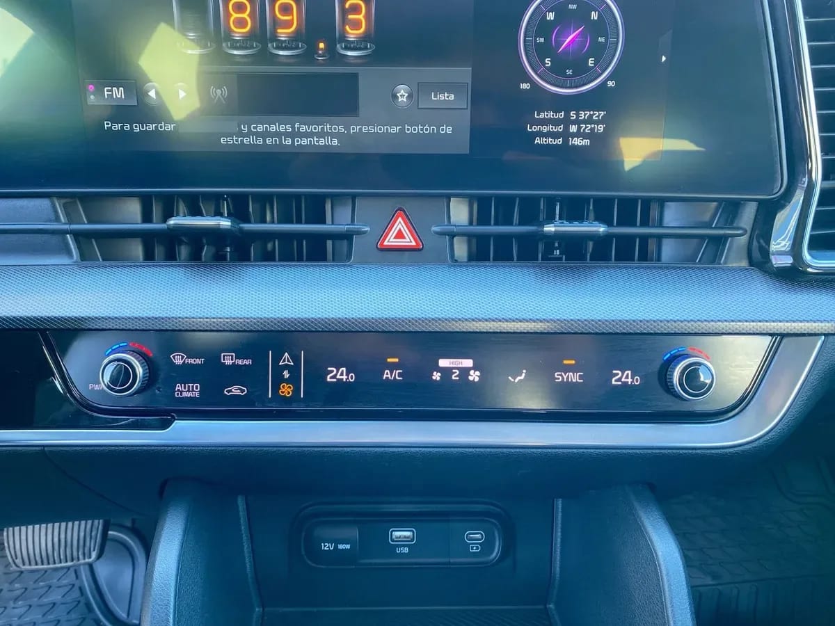 Kia Sportage 2.0 Ex Dies 2wd 8at 5p año 2025