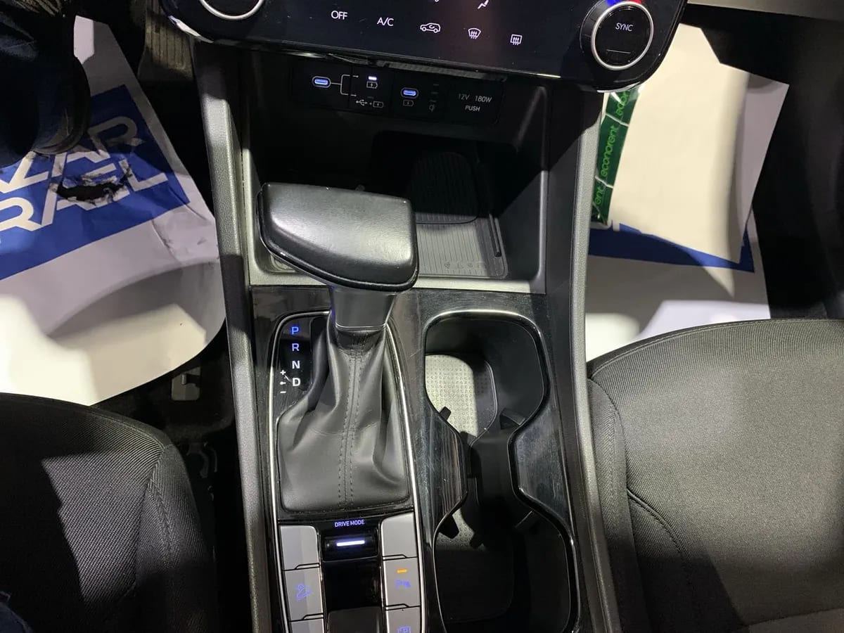 Hyundai Tucson 2.0 Nx4 Plus Fl Diesel 2wd At 5p año 2025