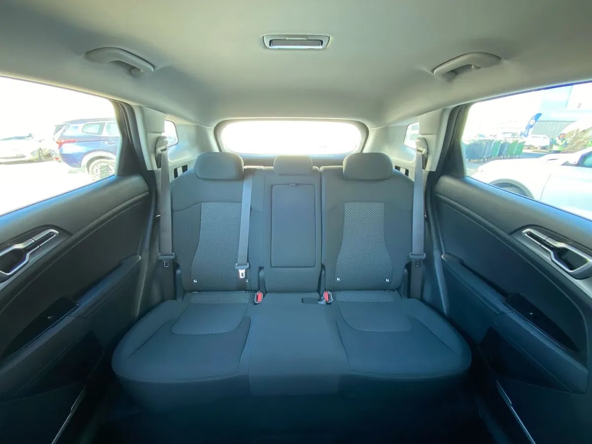 Kia Sportage 2.0 Ex Dies 2wd 8at 5p año 2025