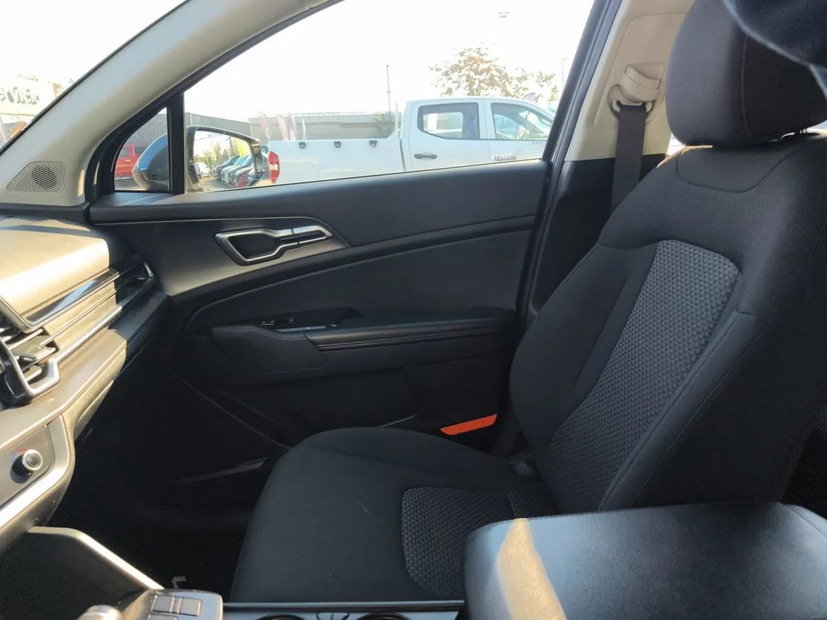 Kia Sportage 2.0 Ex Dies 2wd 8at 5p año 2025