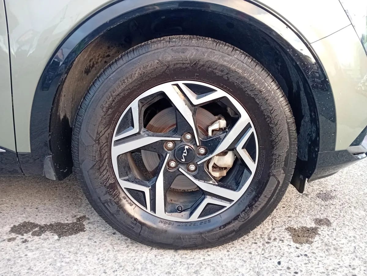 Kia Sportage 2.0 Ex Dies 2wd 8at 5p año 2025