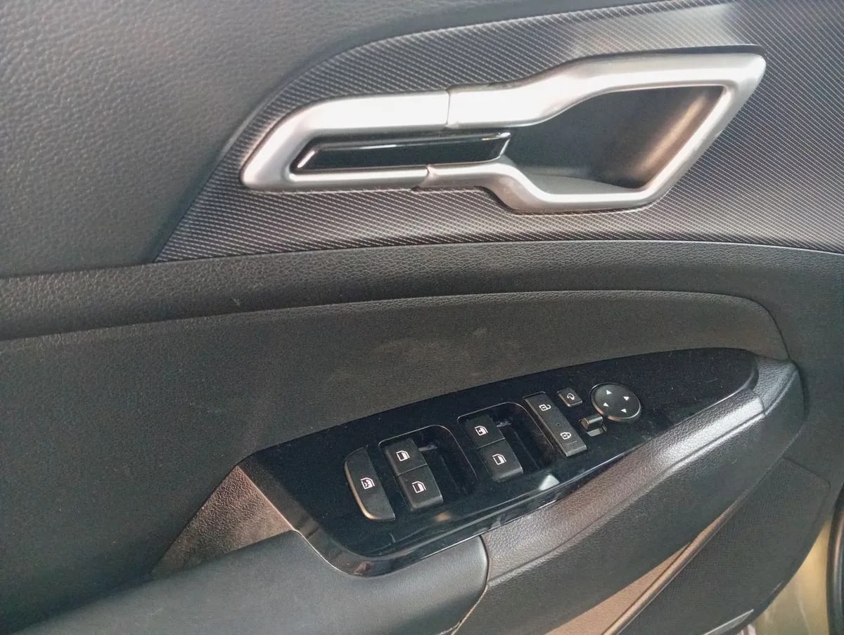 Kia Sportage 2.0 Ex Dies 2wd 8at 5p año 2025