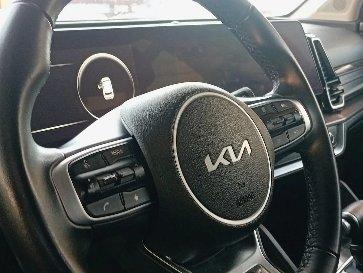 Kia Sportage 2.0 Ex Dies 2wd 8at 5p año 2025