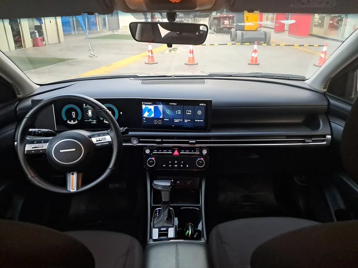 Hyundai Tucson 2.0 Nx4 Plus Fl Diesel 2wd At 5p año 2025