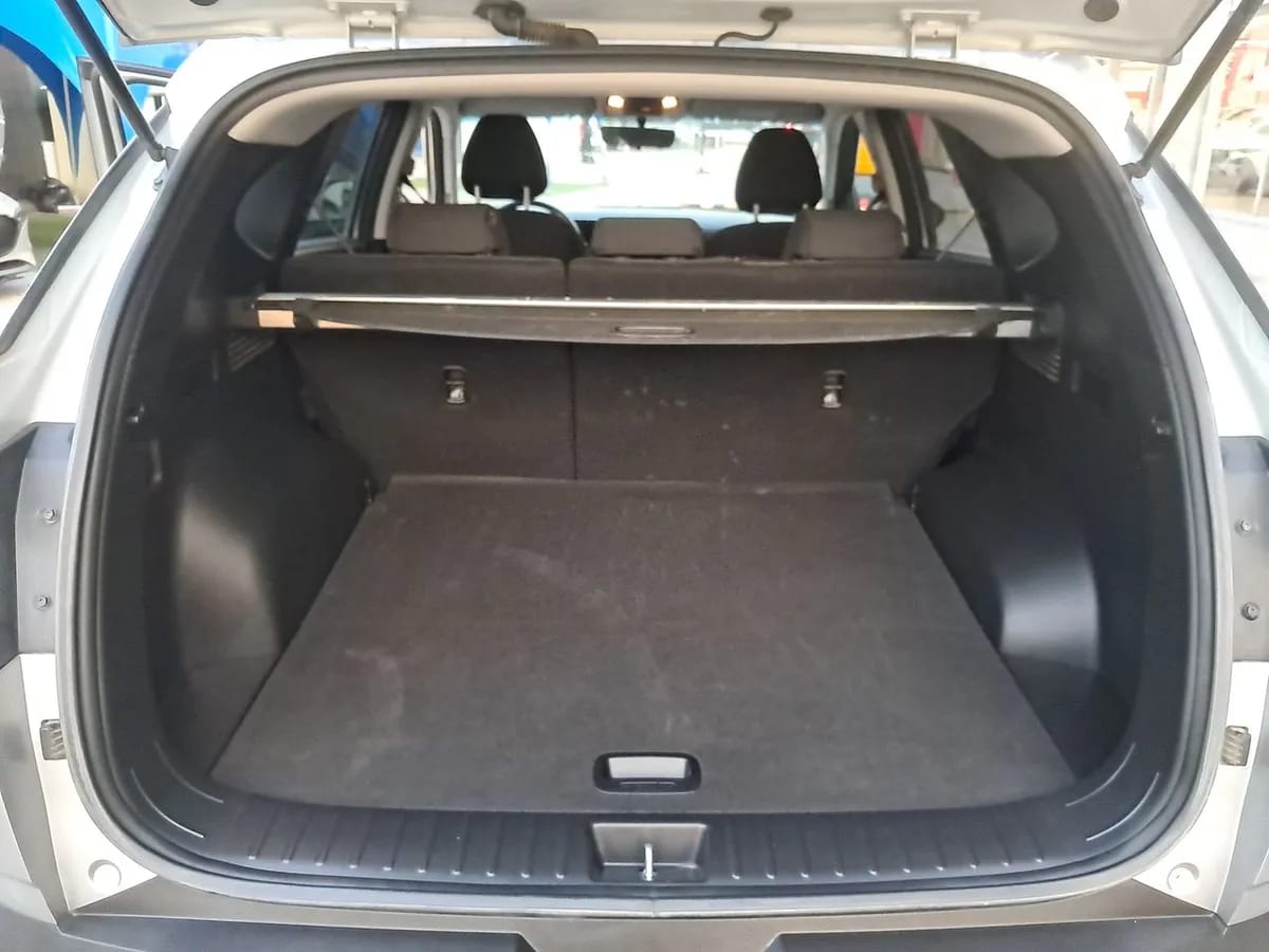Hyundai Tucson 2.0 Nx4 Plus Fl Diesel 2wd At 5p año 2025