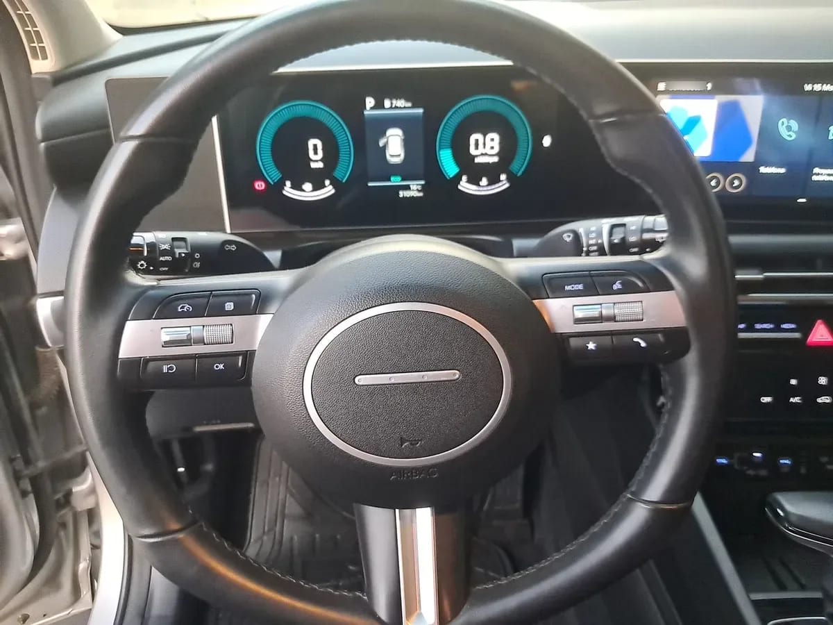 Hyundai Tucson 2.0 Nx4 Plus Fl Diesel 2wd At 5p año 2025
