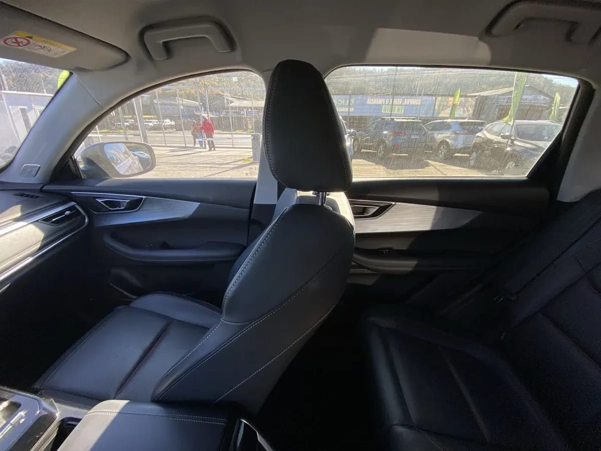 Chery Tiggo 7 Pro 1.5t Gls 4x2 Cvt At 5p año 2024