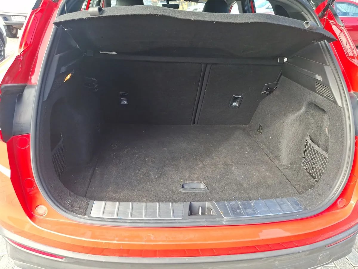 Geely Coolray 1.5 Gf Sport 4x2 At 5p año 2023
