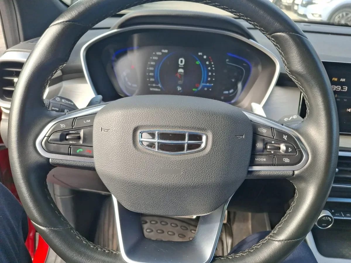 Geely Coolray 1.5 Gf Sport 4x2 At 5p año 2023