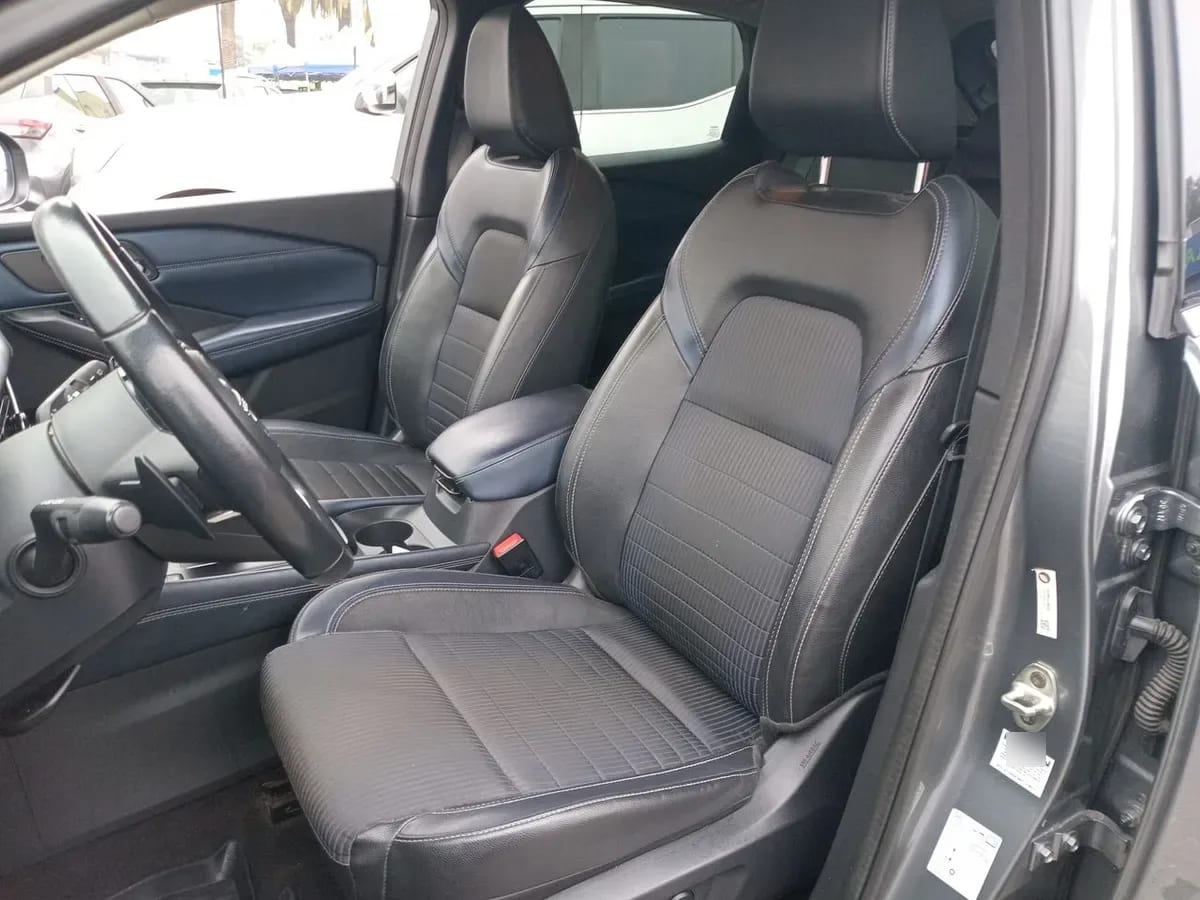 Nissan Qashqai 1.3t Advance 2wd Cvt At 5p año 2024