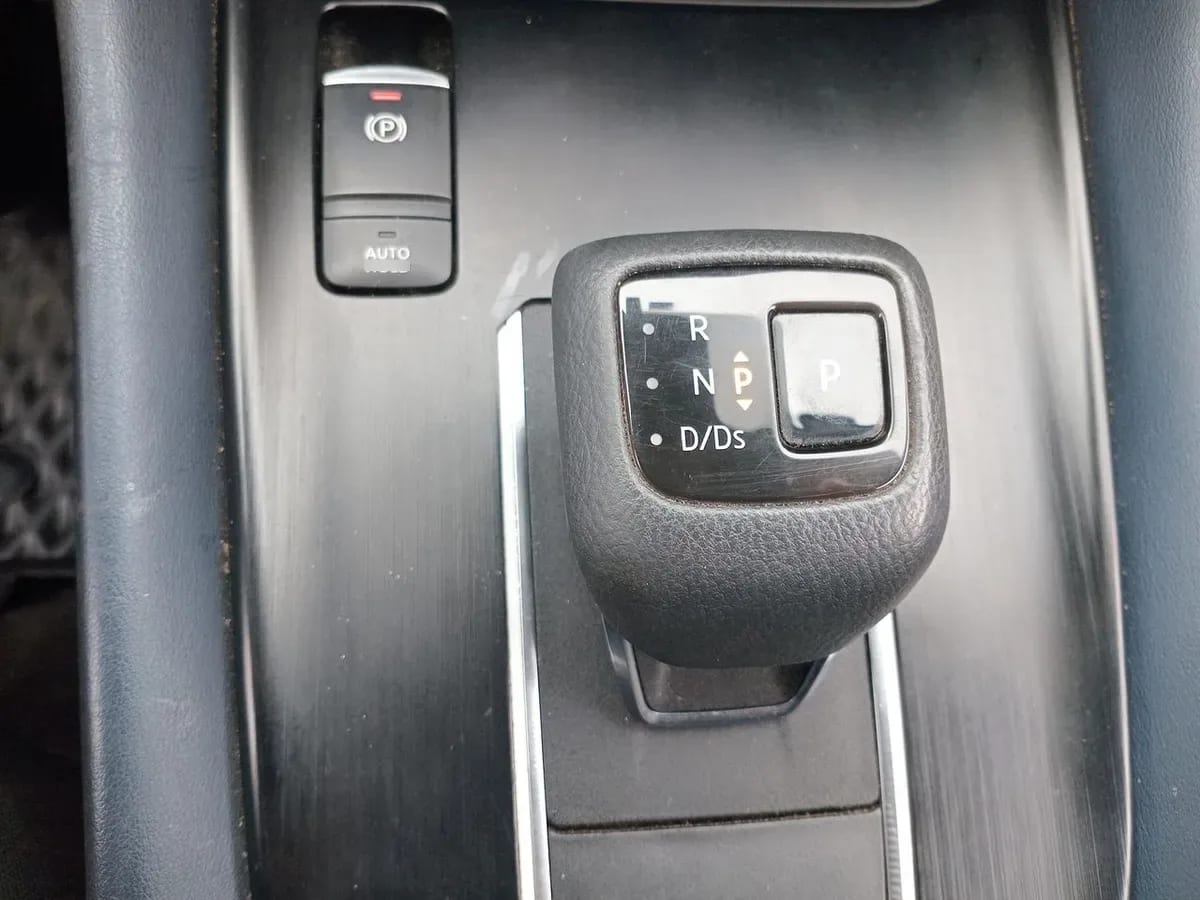 Nissan Qashqai 1.3t Advance 2wd Cvt At 5p año 2024