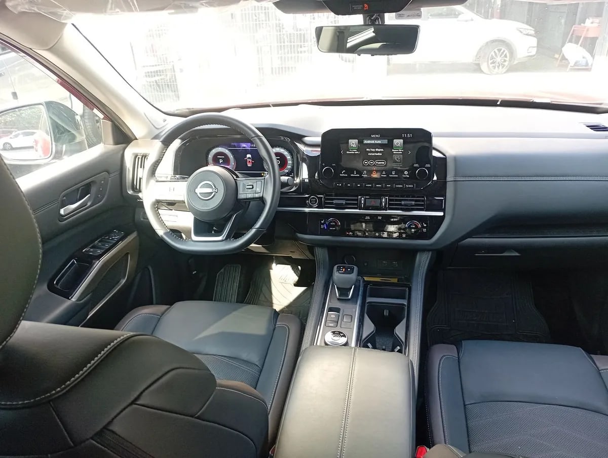 Nissan Pathfinder 3.5 Exclusive 4wd Cvt At 5p año 2025