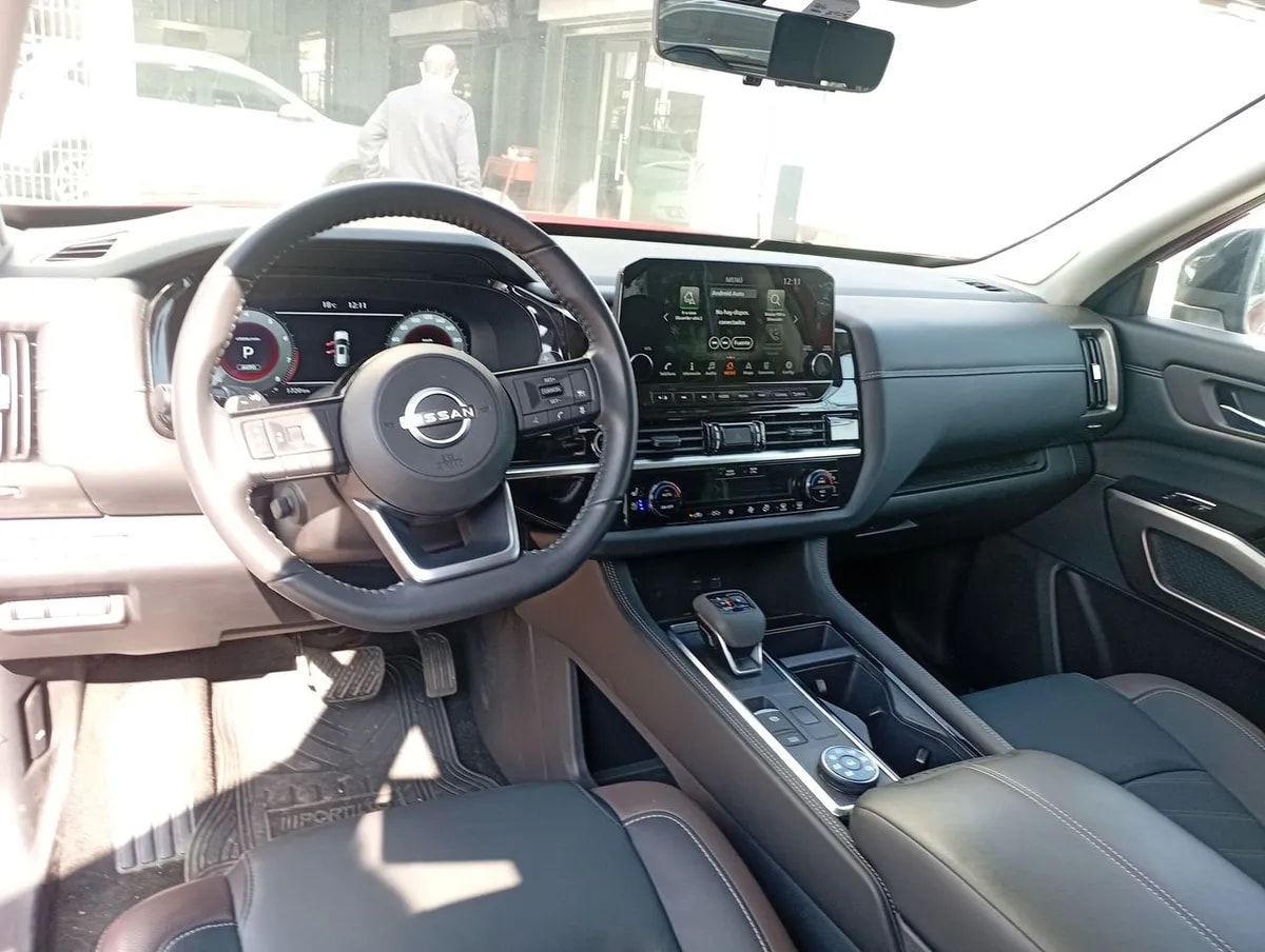 Nissan Pathfinder 3.5 Exclusive 4wd Cvt At 5p año 2025