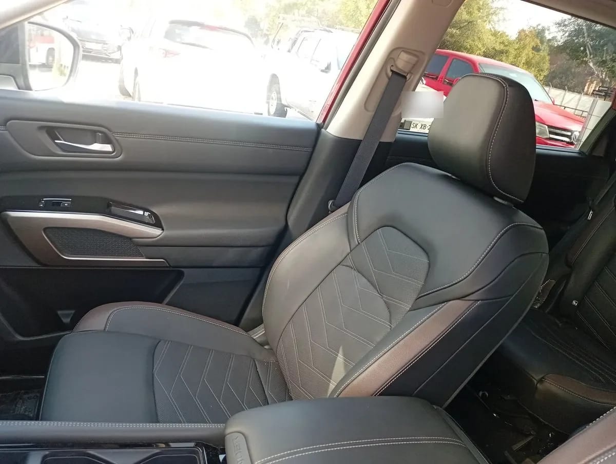 Nissan Pathfinder 3.5 Exclusive 4wd Cvt At 5p año 2025