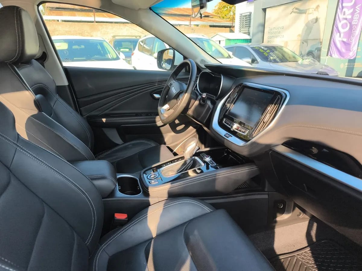 Jetour X70 1.5t Plus 4x2 At 5p año 2022