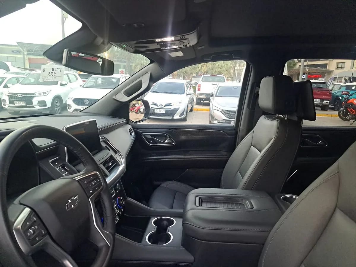 Chevrolet Tahoe 5.3 Z71 4wd At 5p año 2025