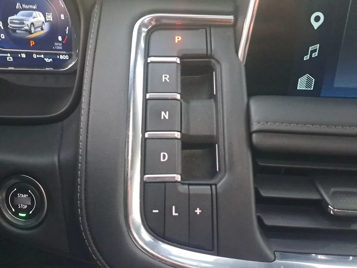 Chevrolet Tahoe 5.3 Z71 4wd At 5p año 2025