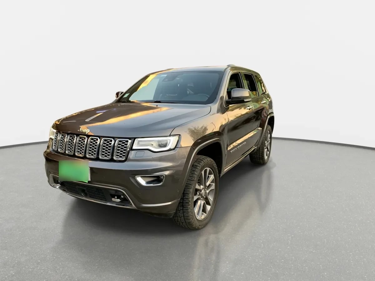 Jeep Grand Cherokee 5.7 Overland 4x4 At 5p año 2019