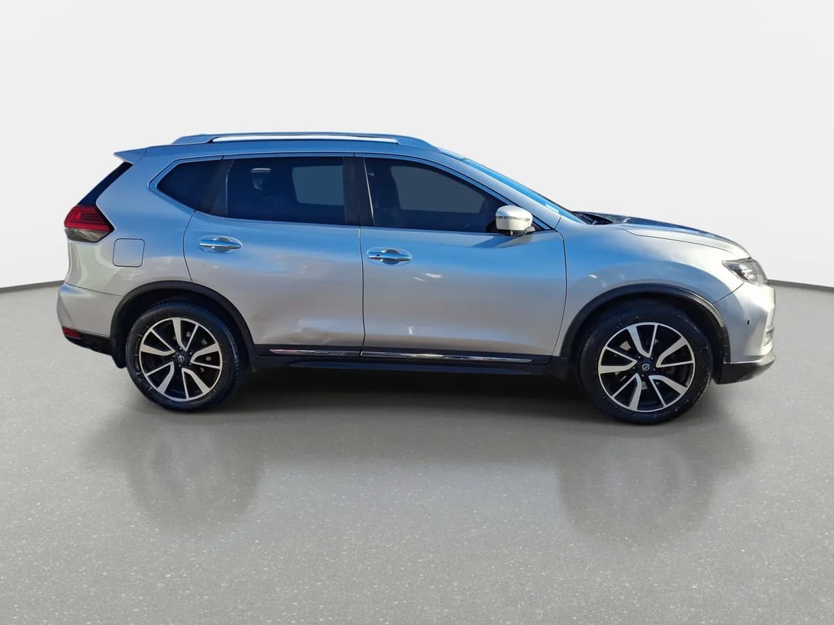 Nissan X-Trail 2.5 Exclusive 4x4 Cvt At 5p año 2020