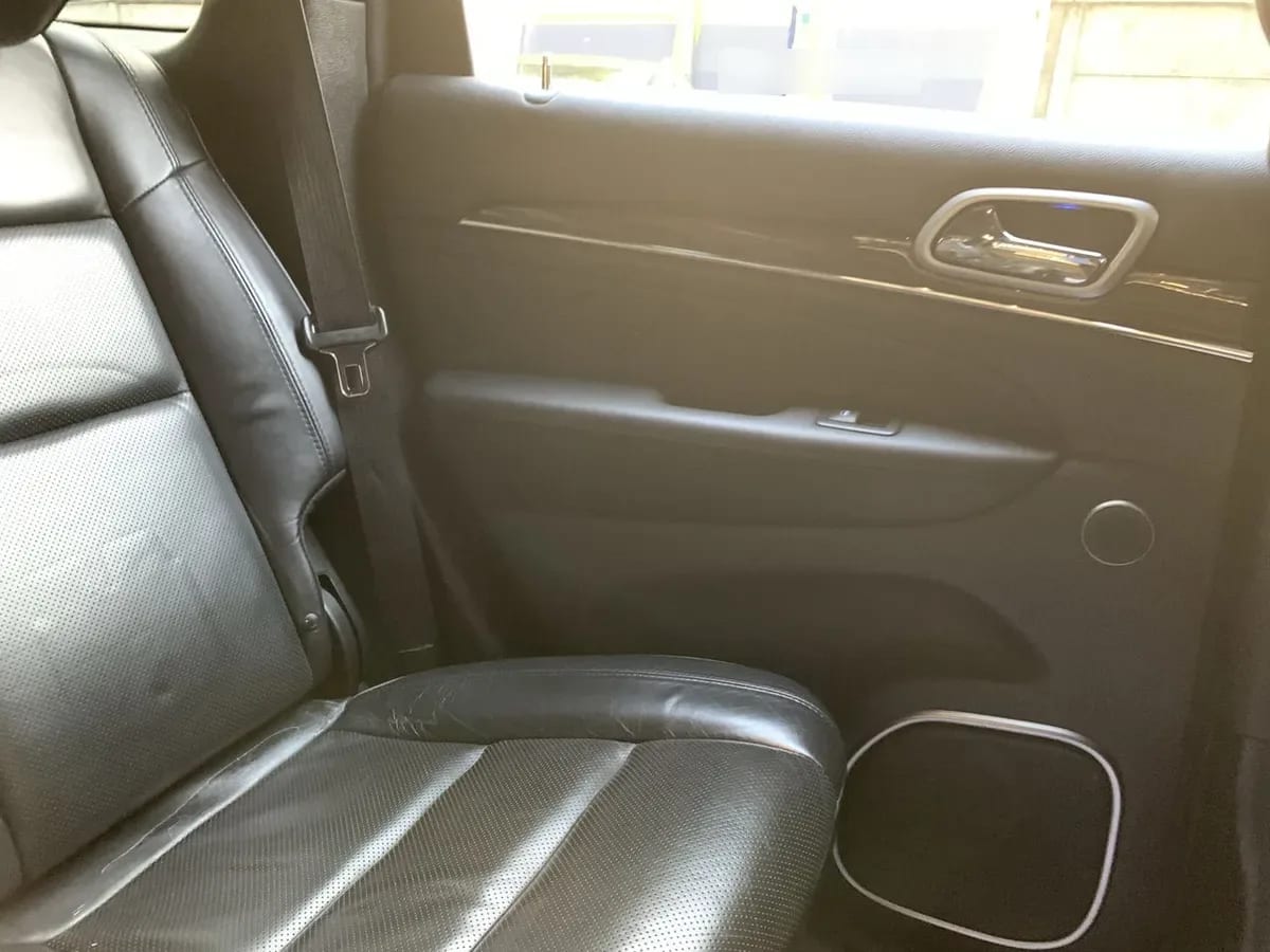 Jeep Grand Cherokee 5.7 Overland 4x4 At 5p año 2019