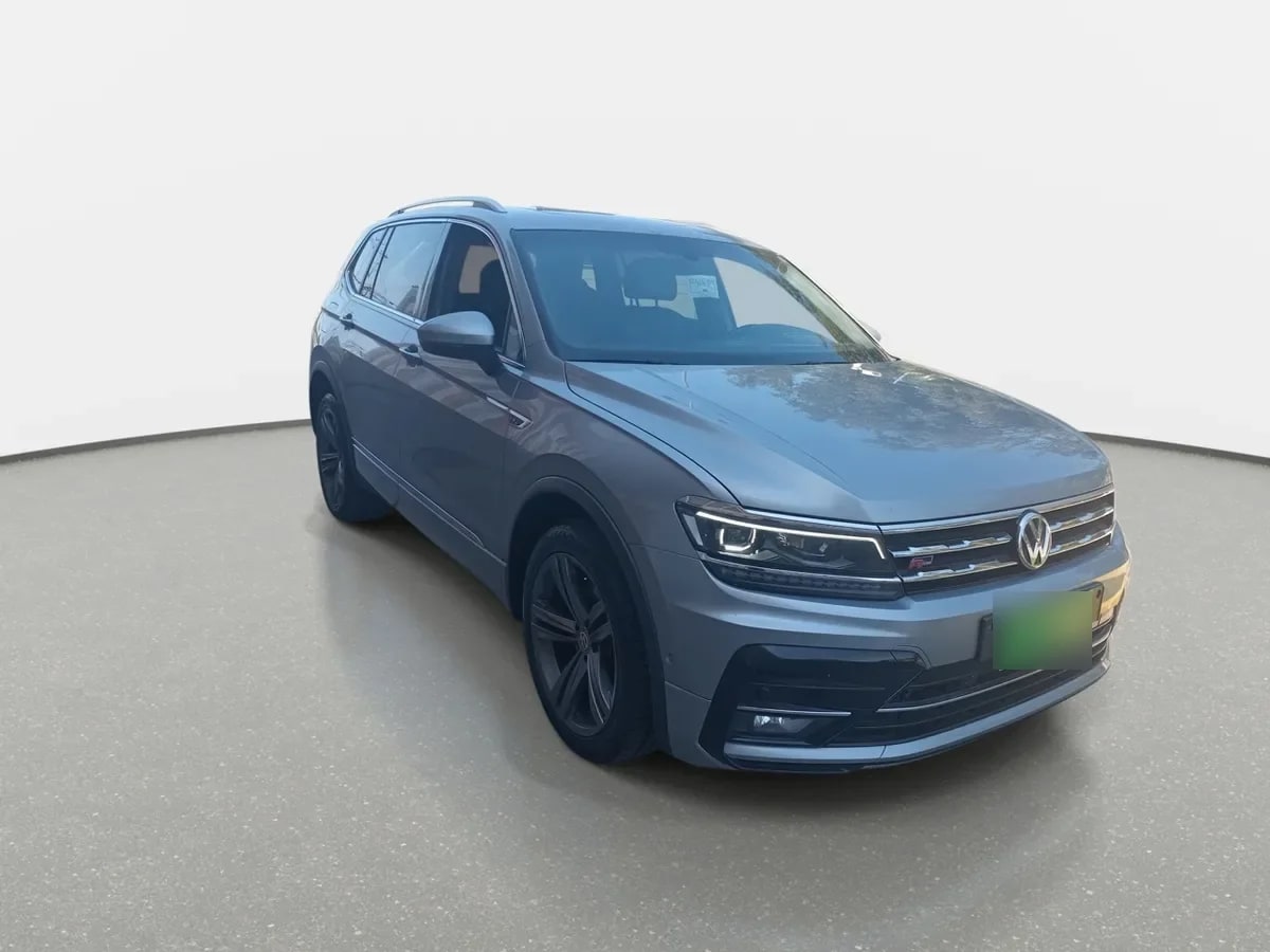 Volkswagen Tiguan 2.0 Tsi R-Line 4motion 220hp 3row At 5p año 2021