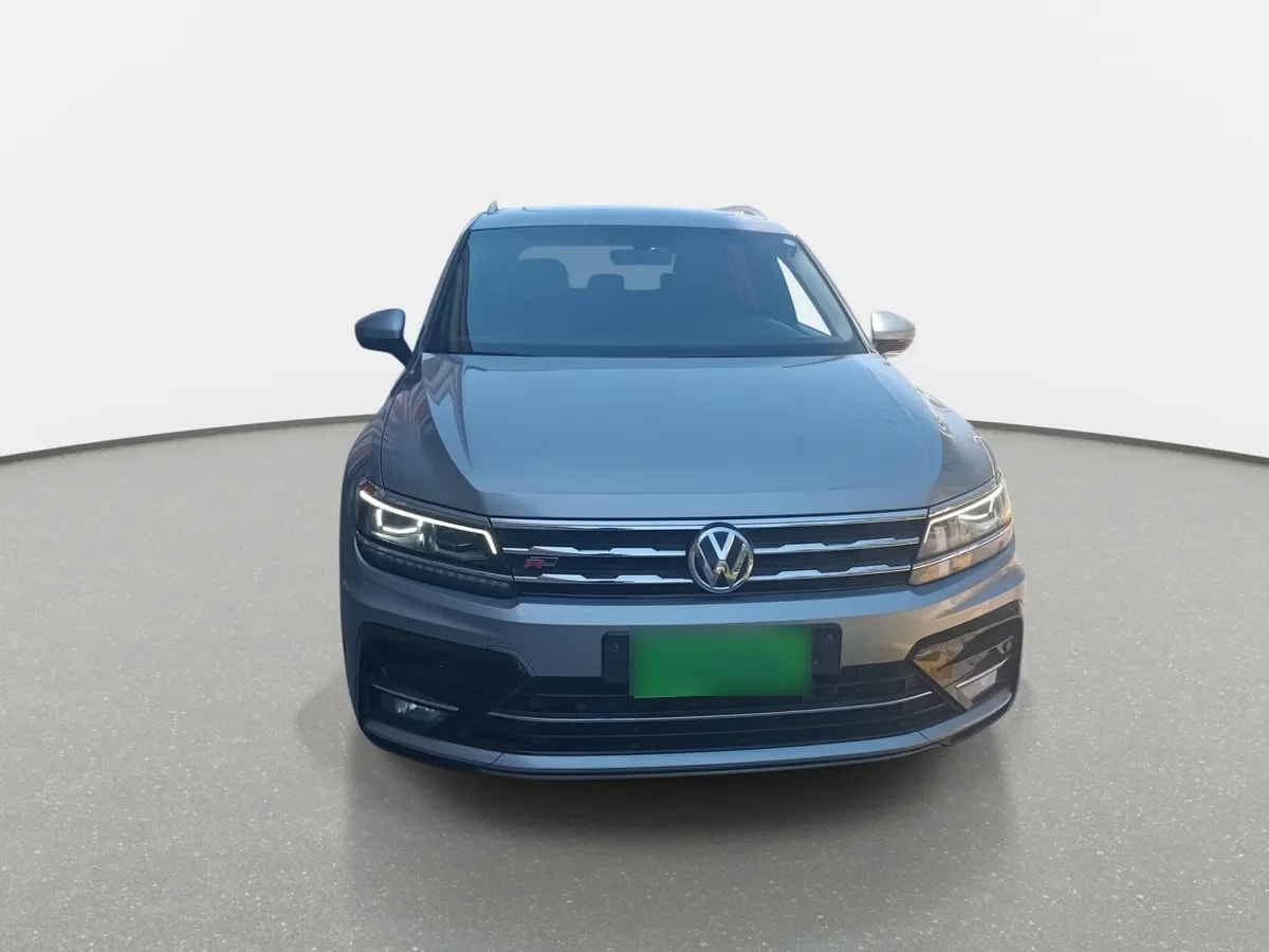 Volkswagen Tiguan 2.0 Tsi R-Line 4motion 220hp 3row At 5p año 2021