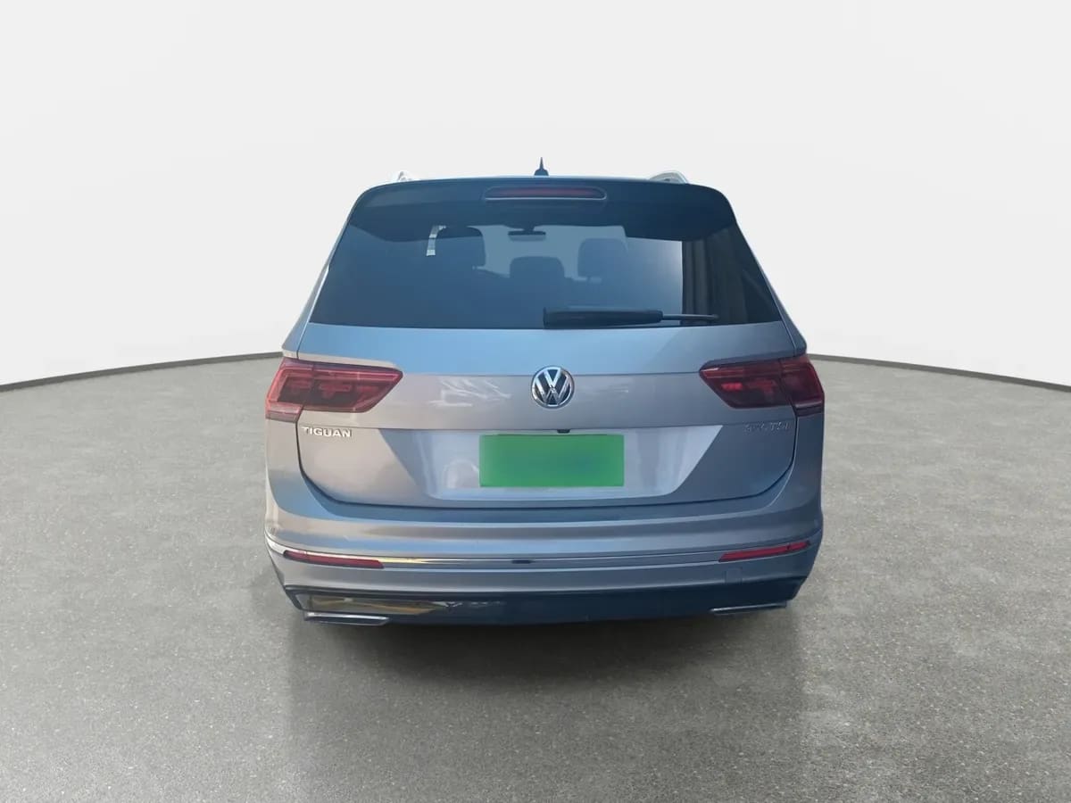Volkswagen Tiguan 2.0 Tsi R-Line 4motion 220hp 3row At 5p año 2021