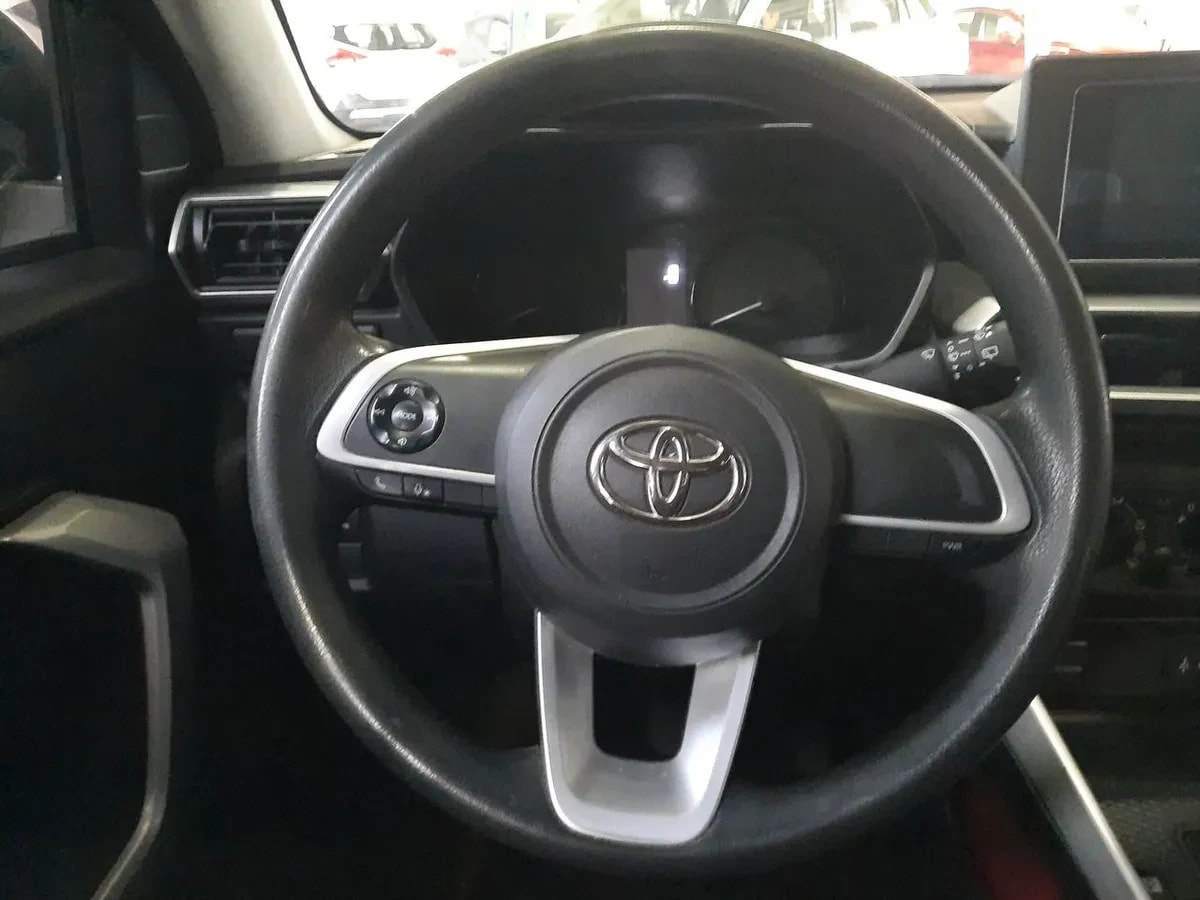 Toyota Raize 1.2 E 4x2 At 5p año 2022