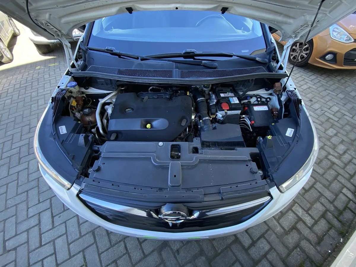 Opel Grandland 2.0t Innovation 4x2 Td At8 5p año 2020