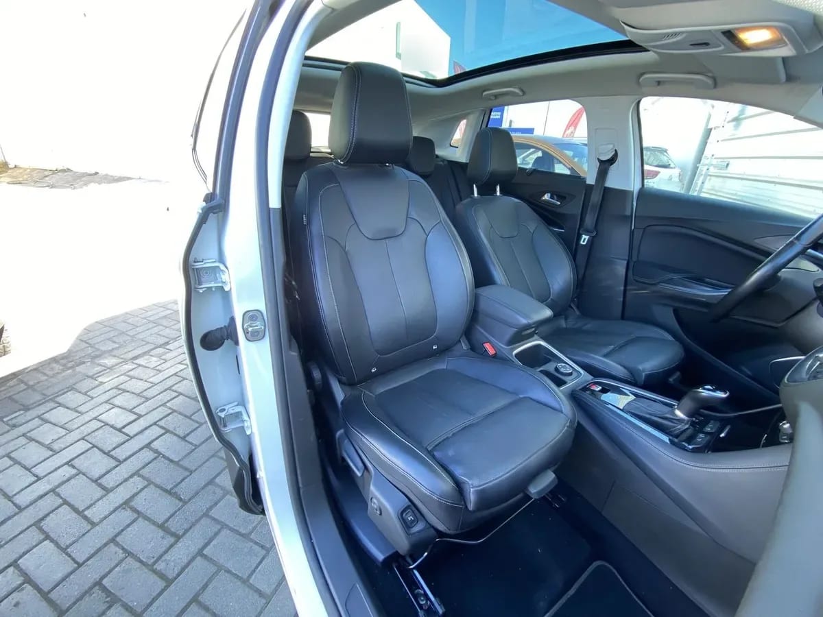 Opel Grandland 2.0t Innovation 4x2 Td At8 5p año 2020