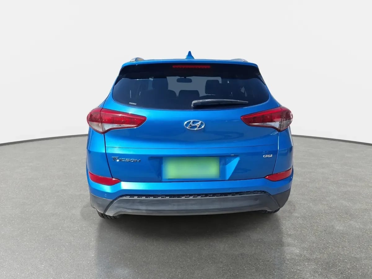 Hyundai Tucson 2.0 Crdi Diesel Advance 4x2 At 5p año 2018