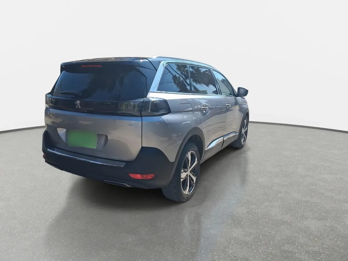 Peugeot 5008 1.5 Gt Bluehdi Diesel 4x2 130 Eat8 5p año 2021
