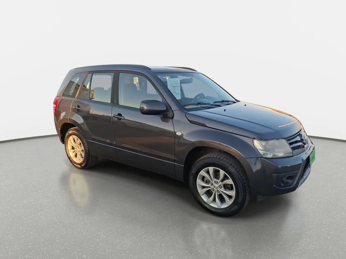 Suzuki Grand Nomade 2.4 Glx Sport 4x2 Mt 5p año 2018