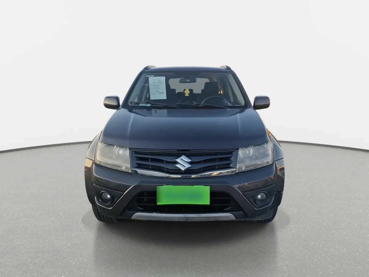 Suzuki Grand Nomade 2.4 Glx Sport 4x2 Mt 5p año 2018