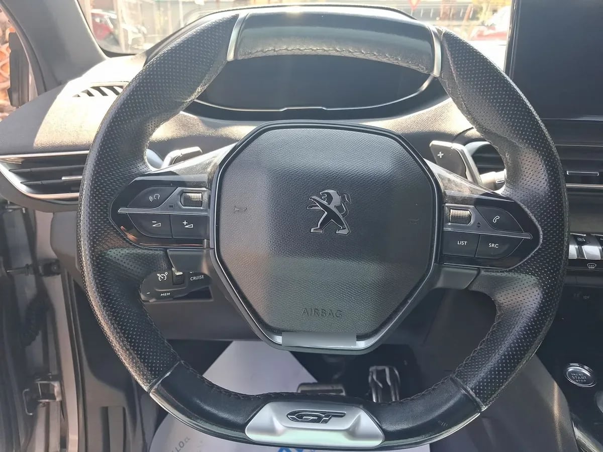 Peugeot 5008 1.5 Gt Bluehdi Diesel 4x2 130 Eat8 5p año 2021