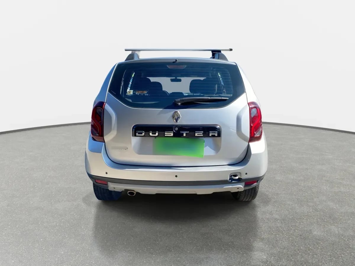 Renault Duster 1.6 Zen 4x2 5mt 5p año 2020