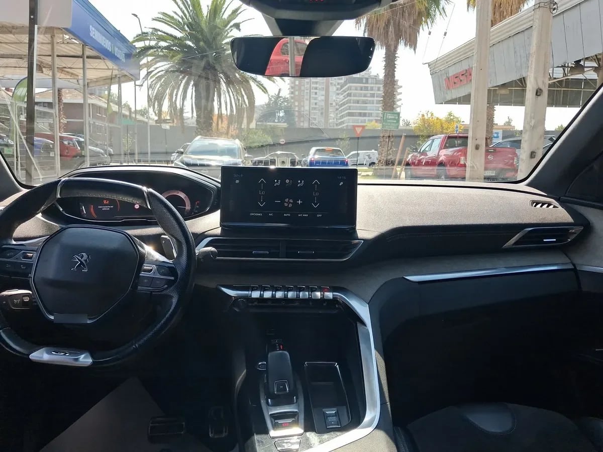 Peugeot 5008 1.5 Gt Bluehdi Diesel 4x2 130 Eat8 5p año 2021