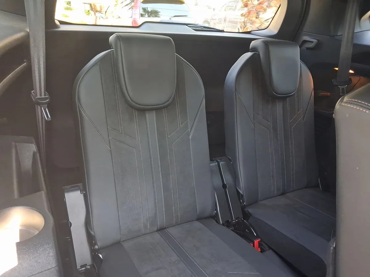 Peugeot 5008 1.5 Gt Bluehdi Diesel 4x2 130 Eat8 5p año 2021