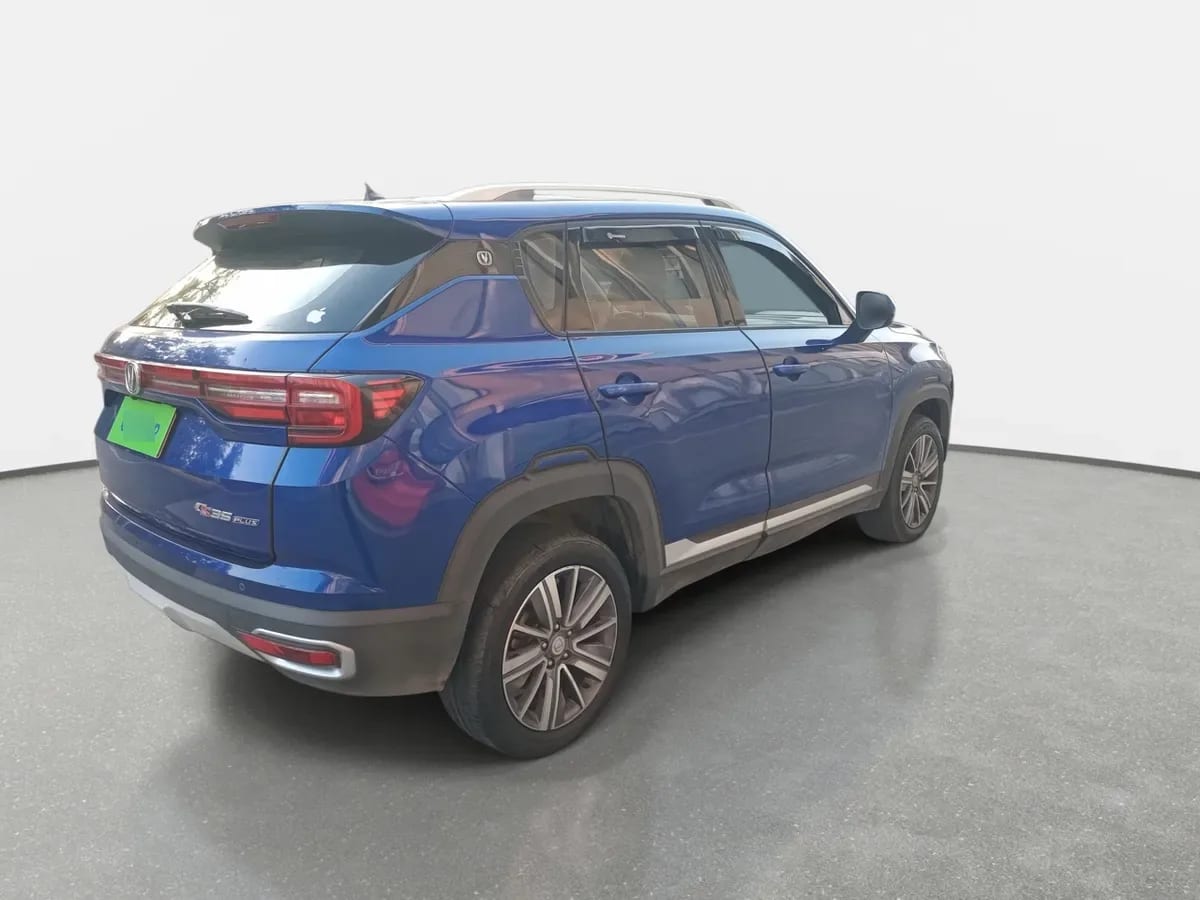 Changan Cs35 Plus 1.6 Comfort 4x2 Mt 5p año 2022