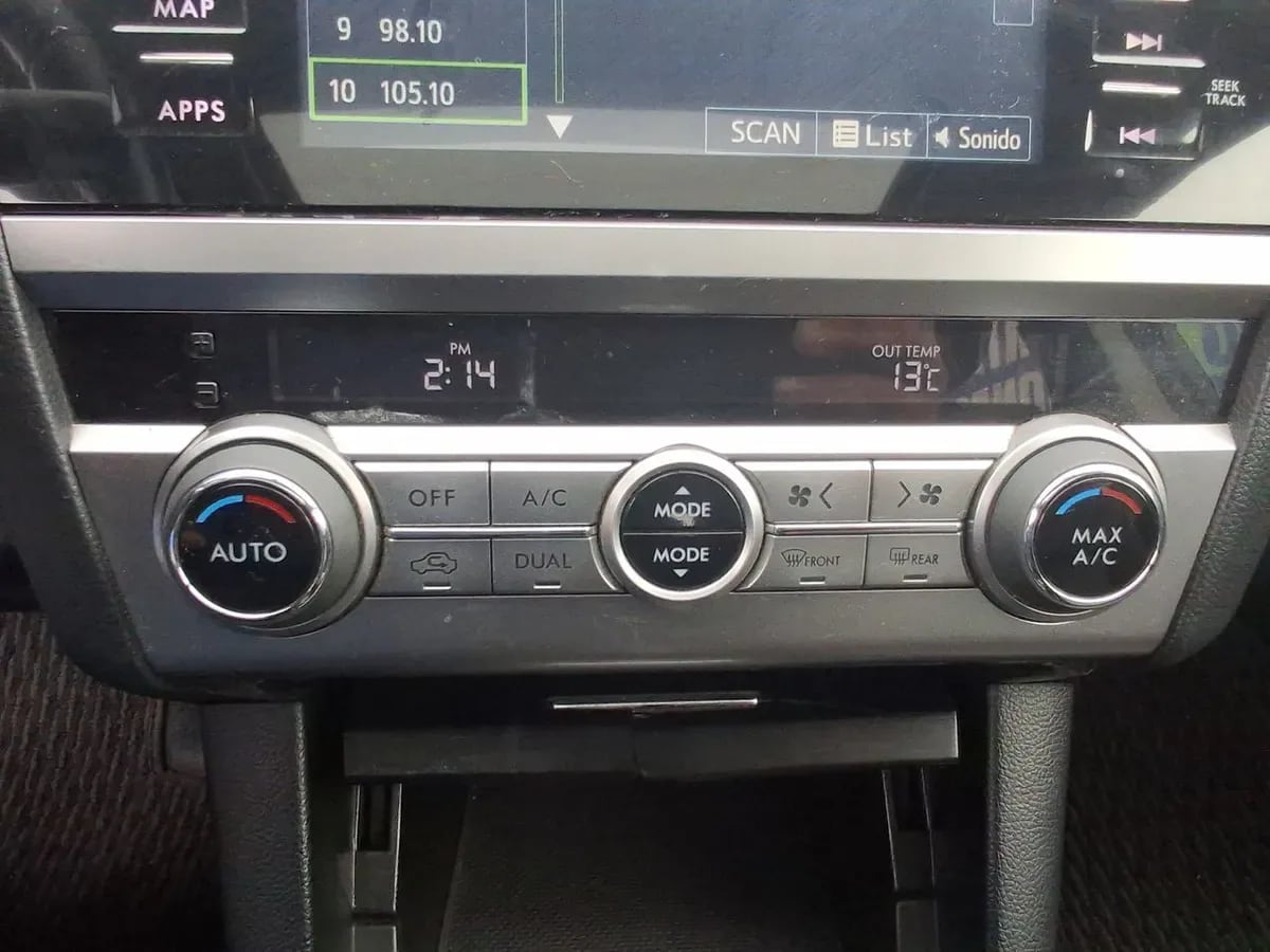 Subaru Outback 2.5i Limited Eyesight Awd Cvt At 5p año 2018