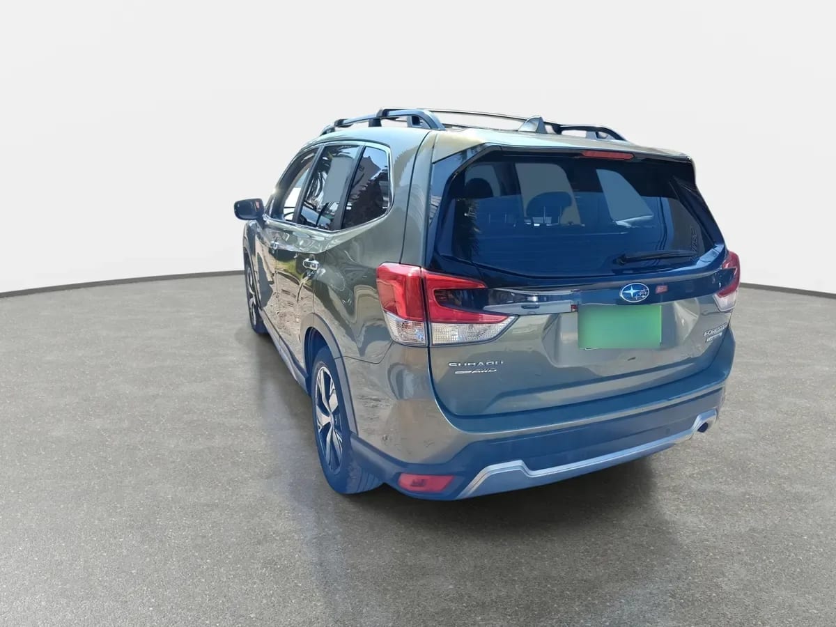 Subaru Forester 2.0i Limited Eyesight Hybrid Awd Cvt At 5p año 2021