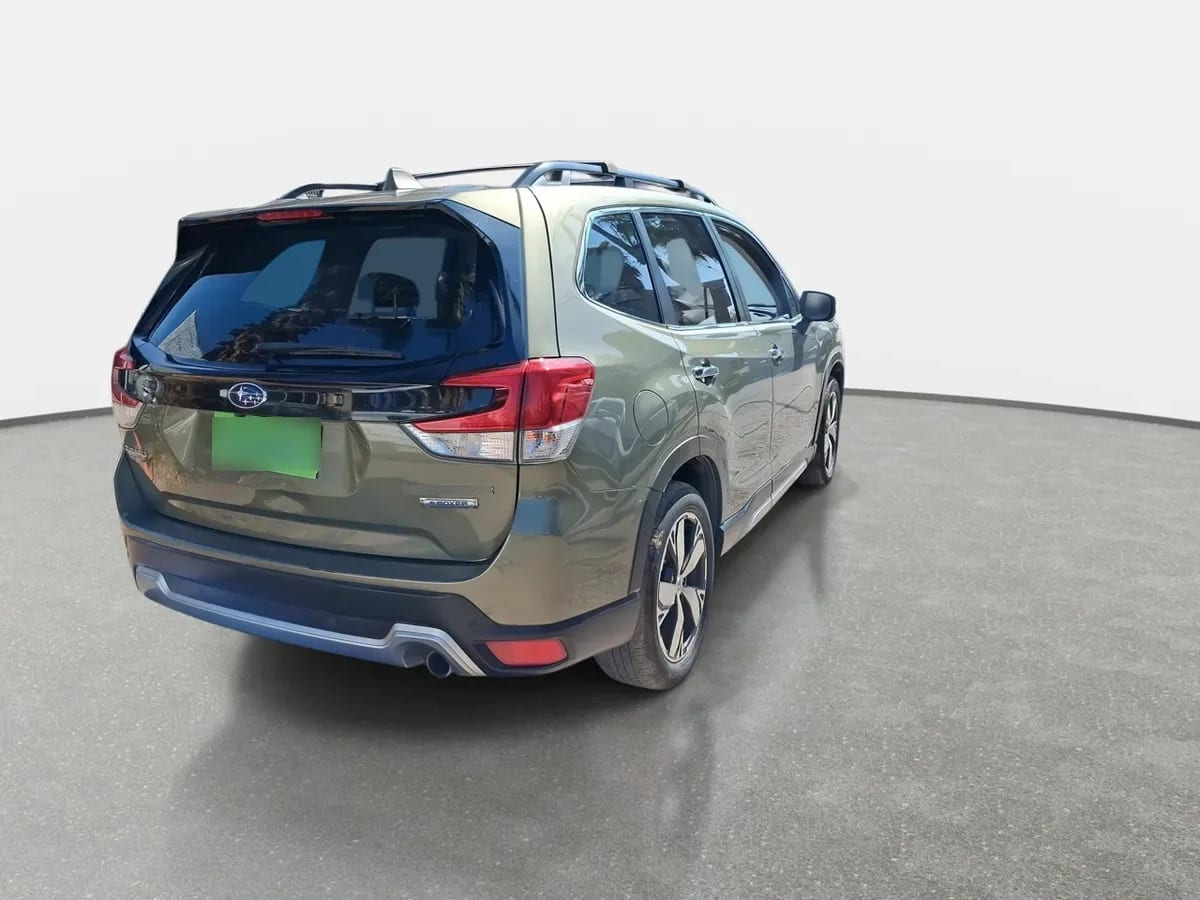 Subaru Forester 2.0i Limited Eyesight Hybrid Awd Cvt At 5p año 2021