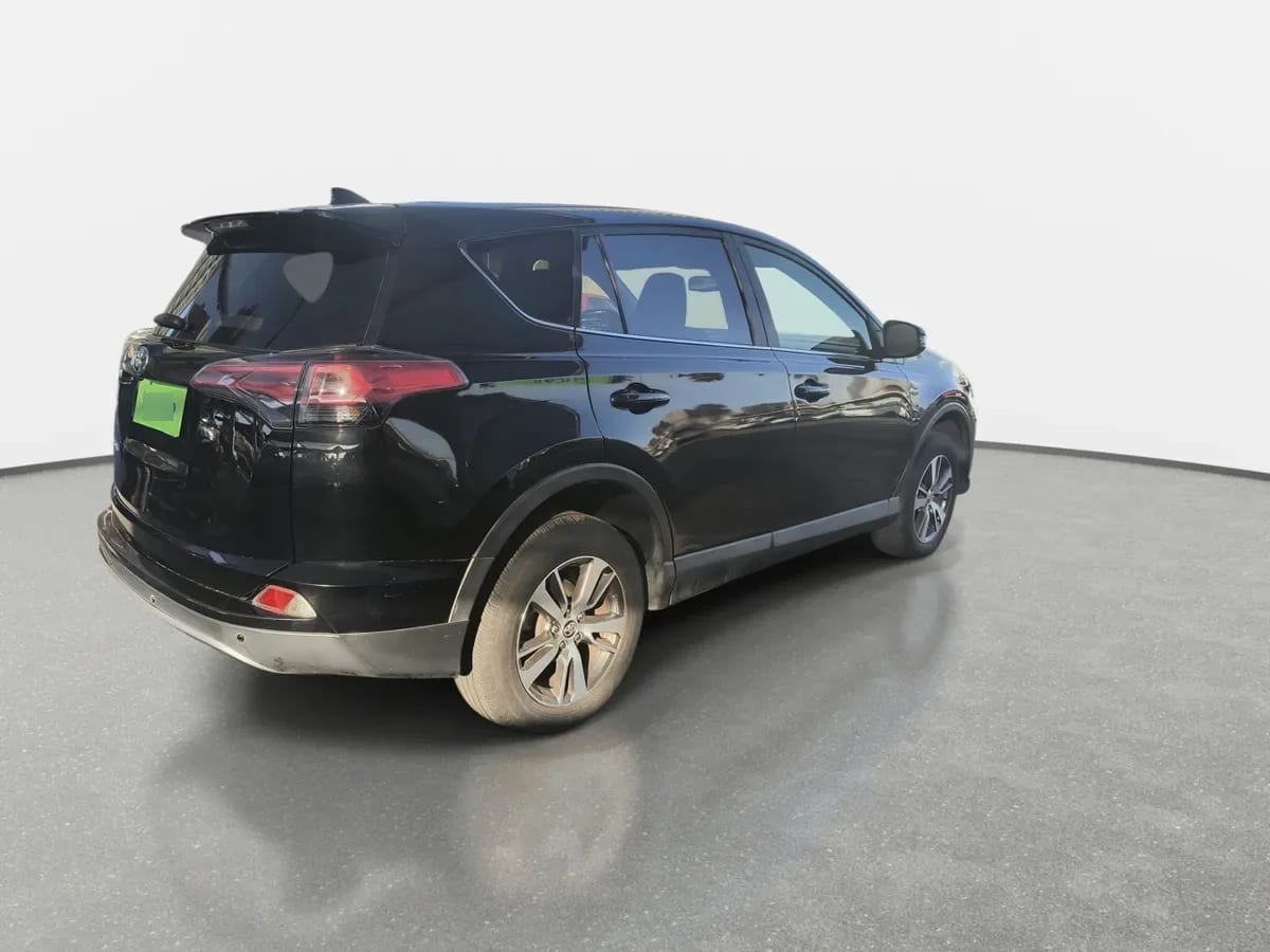 Toyota Rav 4 2.0 4x2 Super Lujo Cvt At 5p año 2019