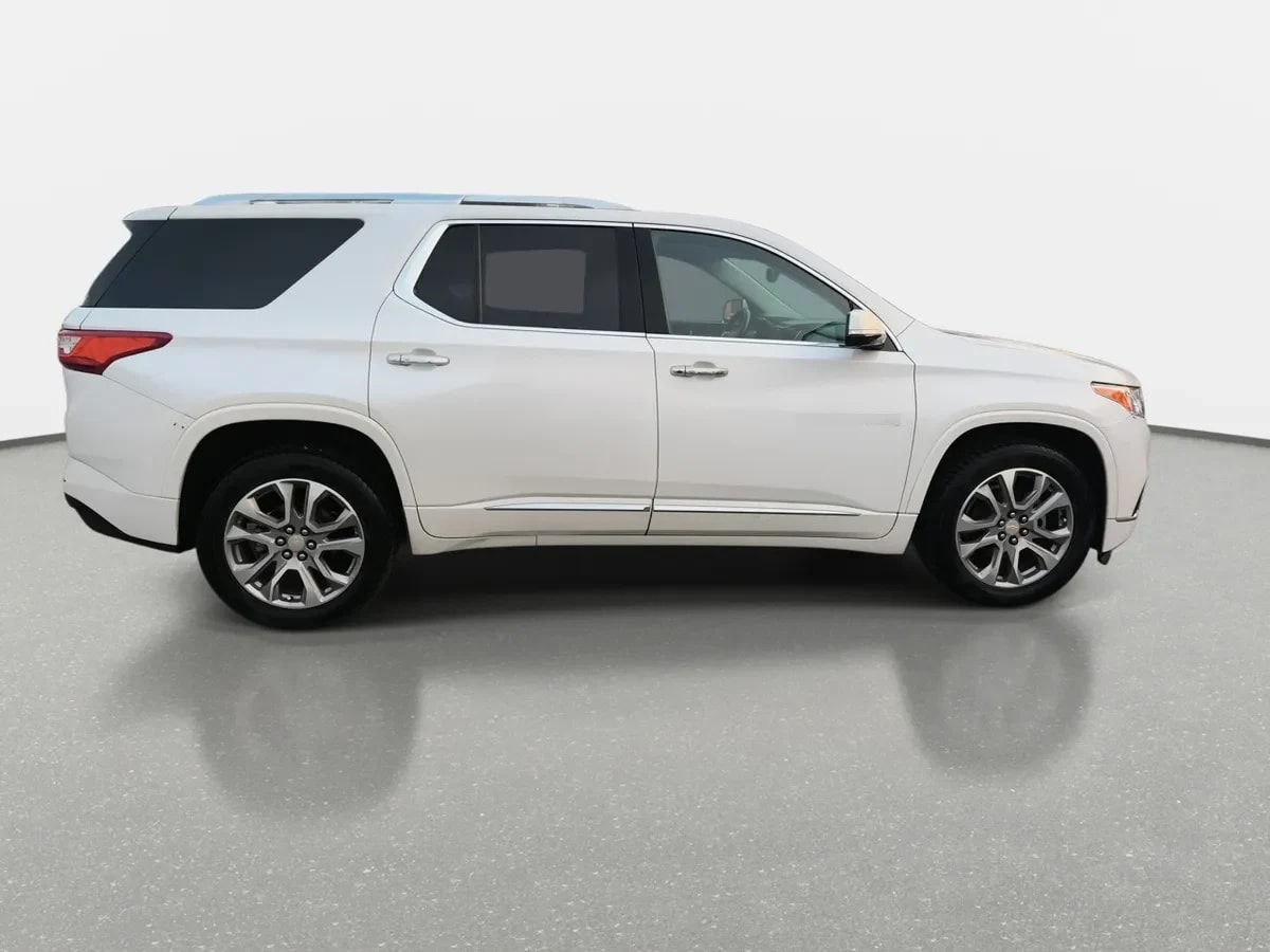 Chevrolet Traverse 3.6 Premier Awd At 5p año 2021