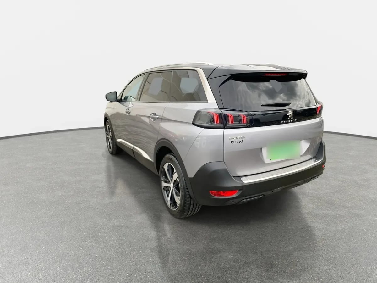 Peugeot 5008 1.5 Allure Pack Bluehdi Diesel 4x2 130 Eat8 5p año 2021