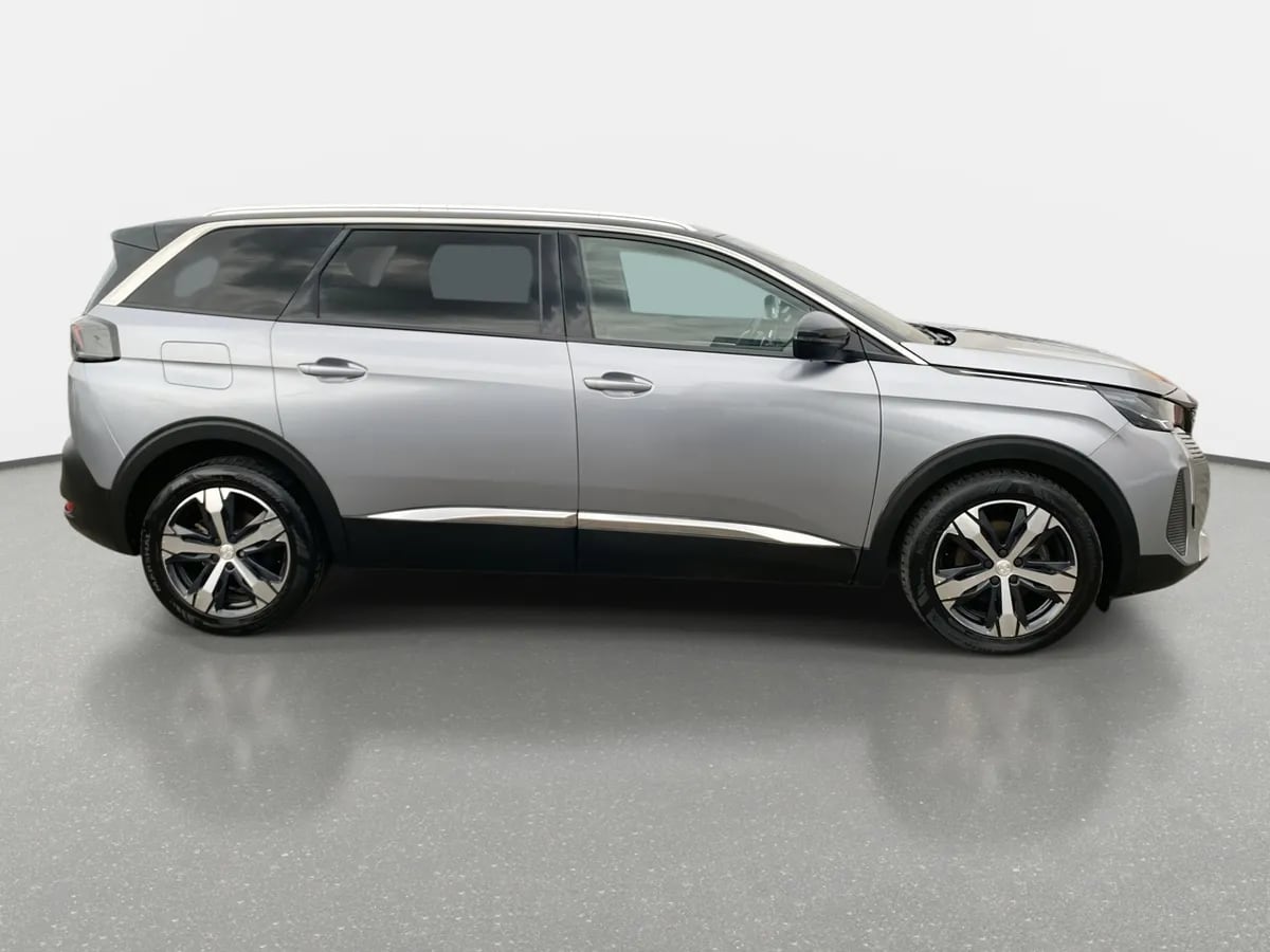 Peugeot 5008 1.5 Allure Pack Bluehdi Diesel 4x2 130 Eat8 5p año 2021